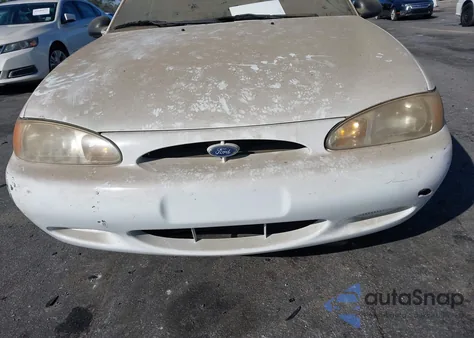 1999 Ford Escort Se z USA, uszkodzony, nr VIN 3FAFP15P5XR119468